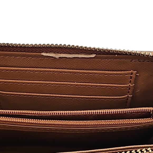 Fossil Issue No.1954 Weaved Cow Hide Leather Zip Around Multi Color Wristlet - Picture 9 of 9